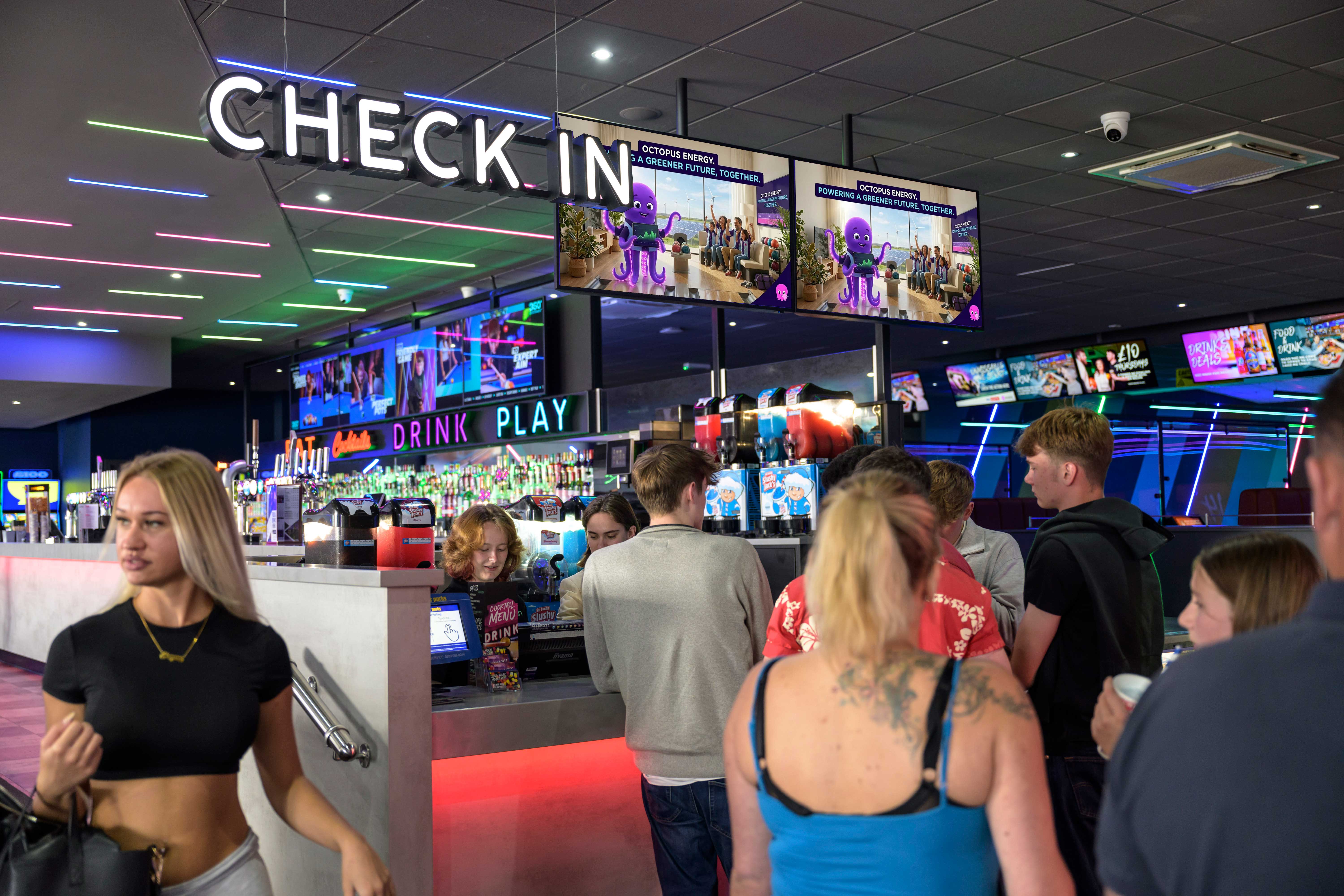 Check-in screen activation